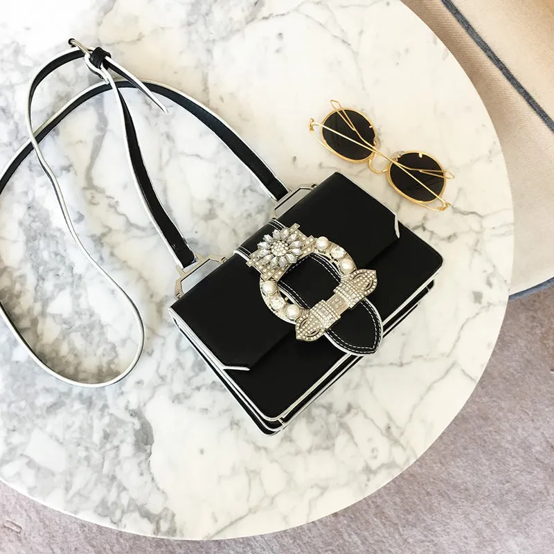 Miranda  Elegante Damenhandtasche mit Diamantschloss aus hochwertigem veganem Leder